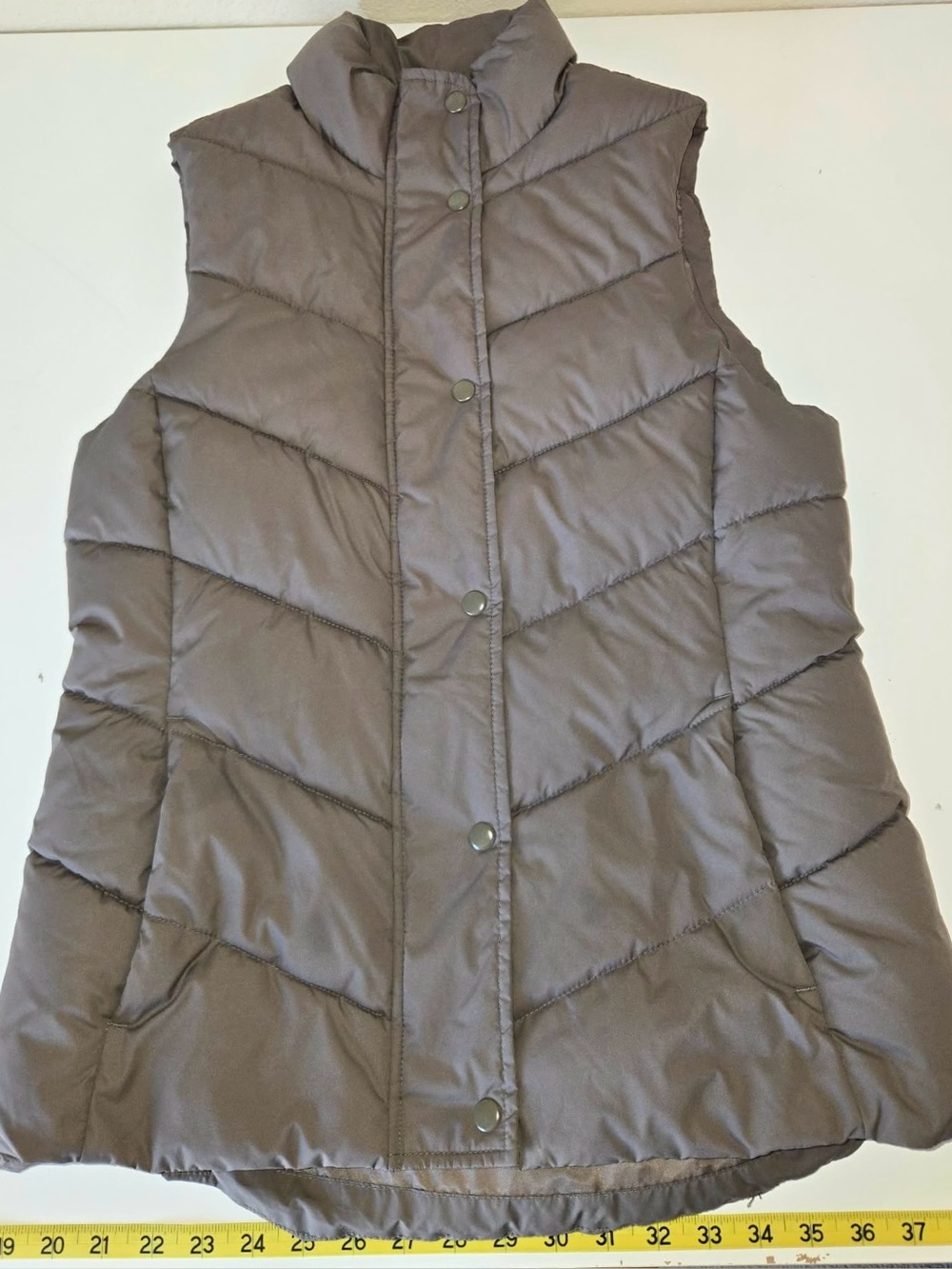 Gap Women’s Puffer Vest Size Small EUC
